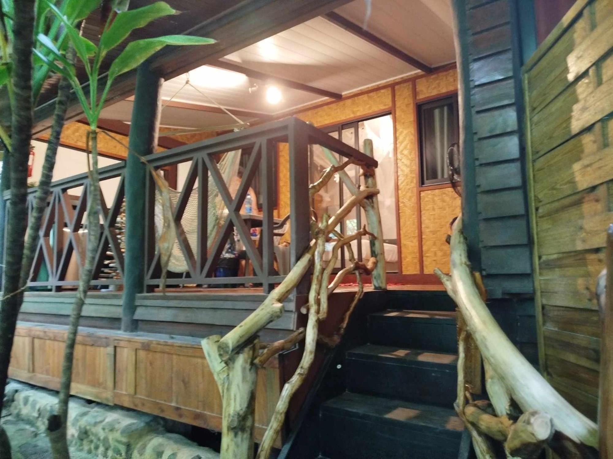 Haere Mai I Te Fare Hotel Teavaro Exterior foto