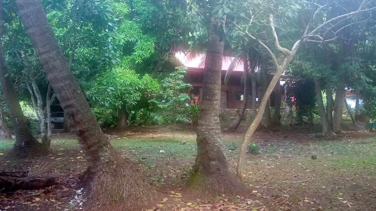 Haere Mai I Te Fare Hotel Teavaro Exterior foto